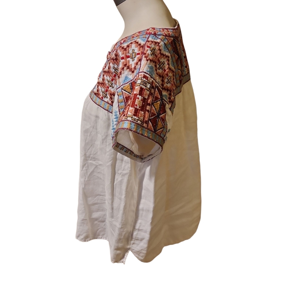 Johnny Was Embroidered Boho Top with Red and Blue Accents - Picture 2 of 6